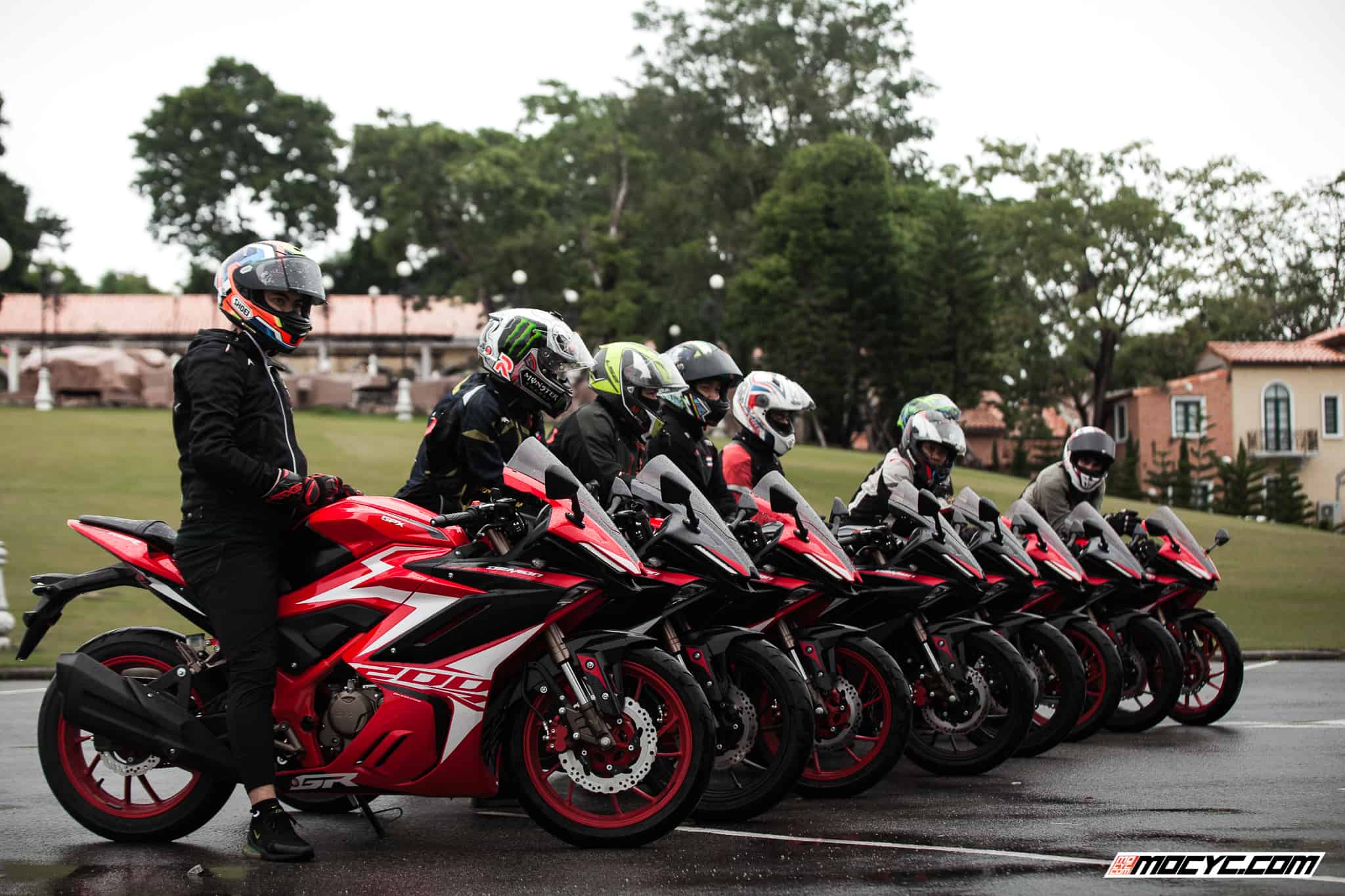 gpx thailand launch demon gr200r biker